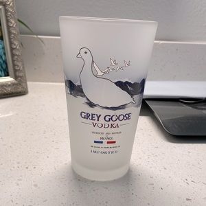 🪿 Grey Goose Vodka Glass 🪿